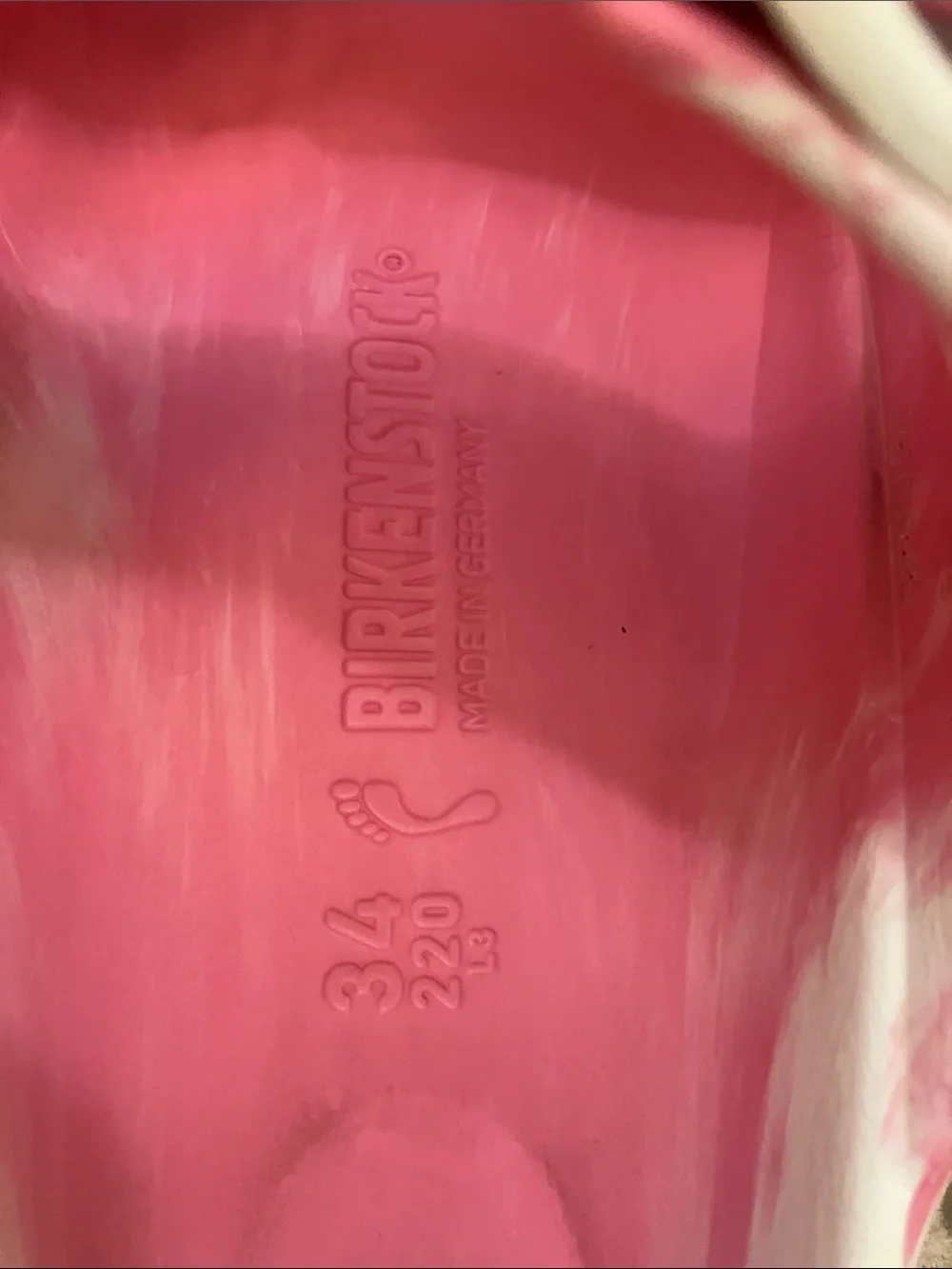 BIRKENSTOCK Kids Pink/White Swirl Pattern Two-Buckle EVA Slides Size 34/ 3-3.5 U